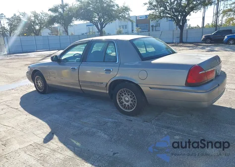 2002 Mercury Grand Marquis Gs z USA, uszkodzony, nr VIN 2MEFM74W92X663530